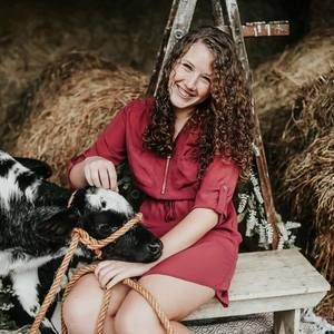 Meet your Posher, Adelyn